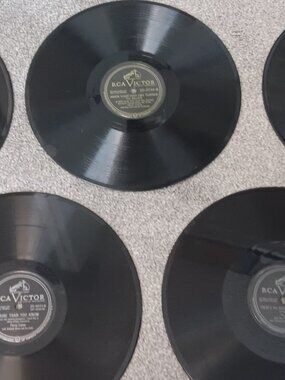 Perry Como - 5 Shellac 78rpm Records - Circa 1940's & 50's